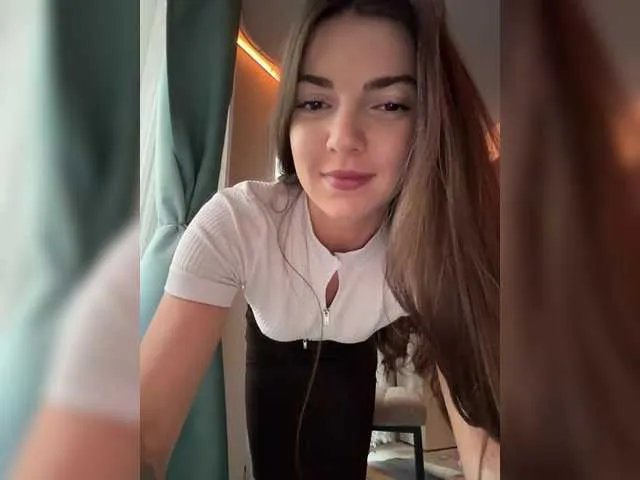 -Saharochek- from BongaCams