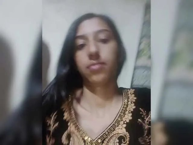 AlinaPopy from BongaCams