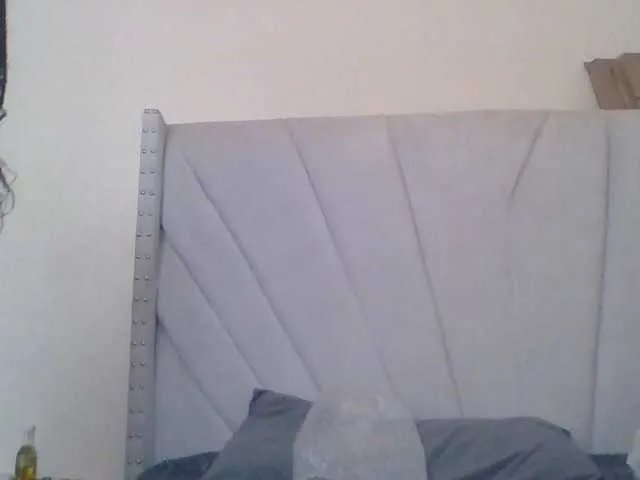 Averymila from BongaCams