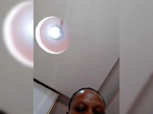 Admire 36 years old CandyLove from BongaCams CandyLove from BongaCams