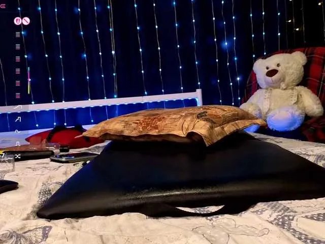 kiska-wansday07 from BongaCams