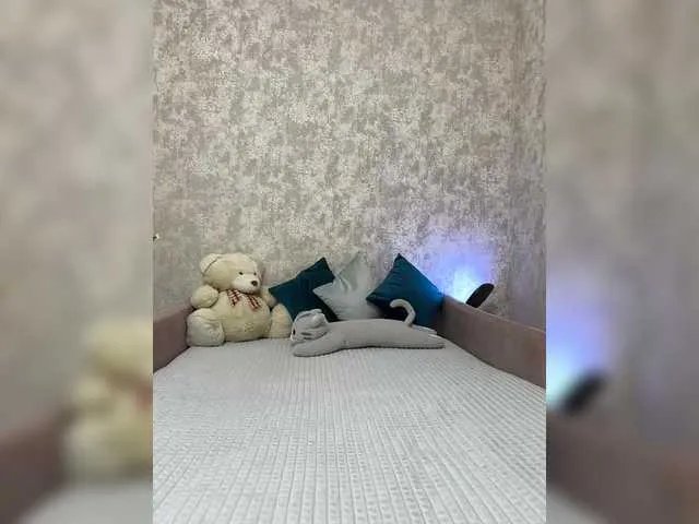 SeXXyMagic from BongaCams