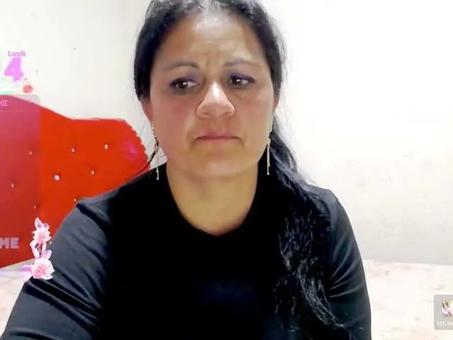 sexyjhoan81 from BongaCams