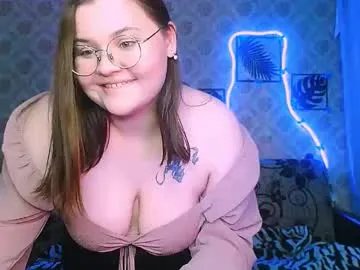 dreamforyoue2 from Chaturbate