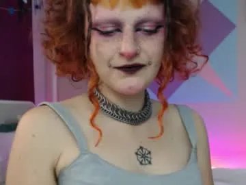 friskyflowers from Chaturbate