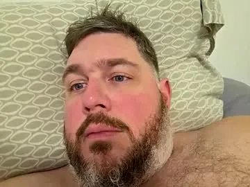 grizzly_uncut from Chaturbate