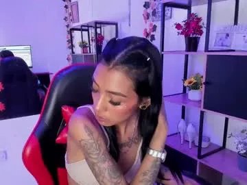 karlaslutskinny__ from Chaturbate