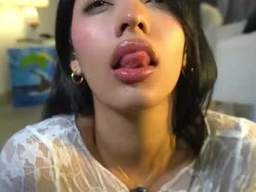 kendall_ruiiz from Chaturbate