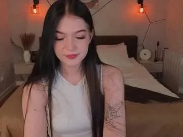 linajourney from Chaturbate