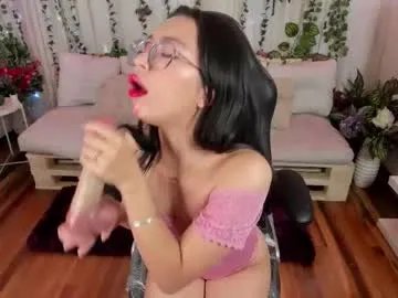 little_xioo from Chaturbate