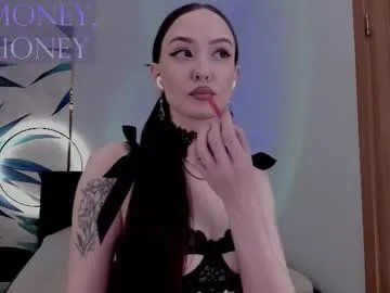 sirenaswhisper from Chaturbate