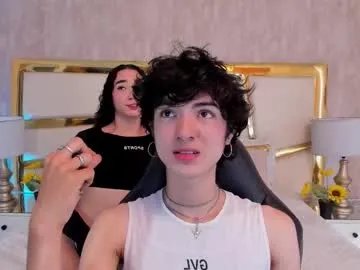 tiny_thomm from Chaturbate