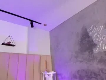 zoemonroee_ from Chaturbate