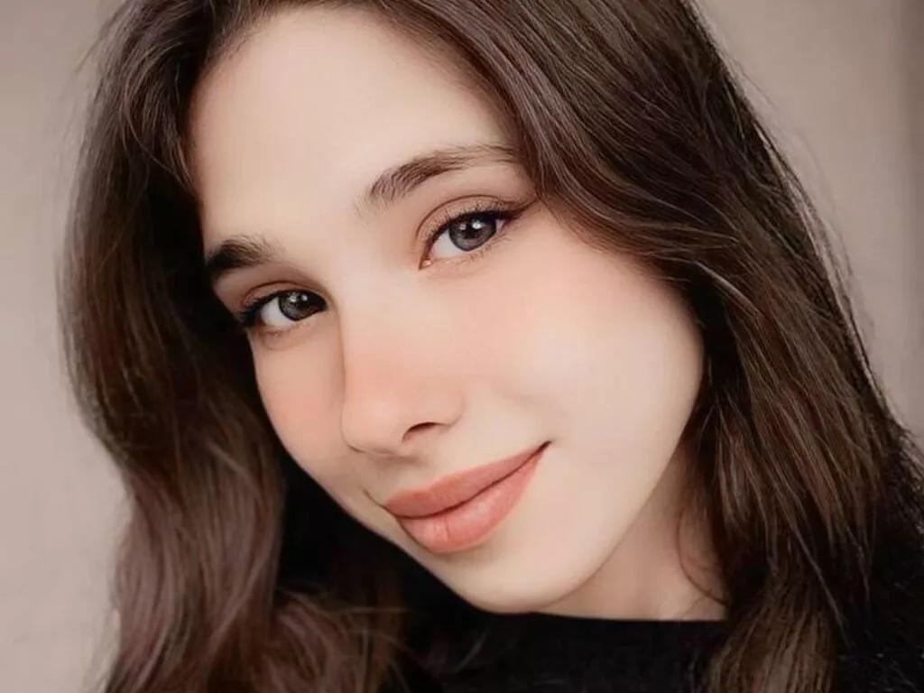 LorettaChristley's avatar